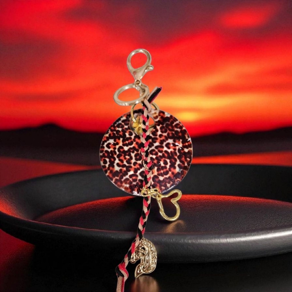 Seashell Purse Charm W/gold Charms Red, Black And White
